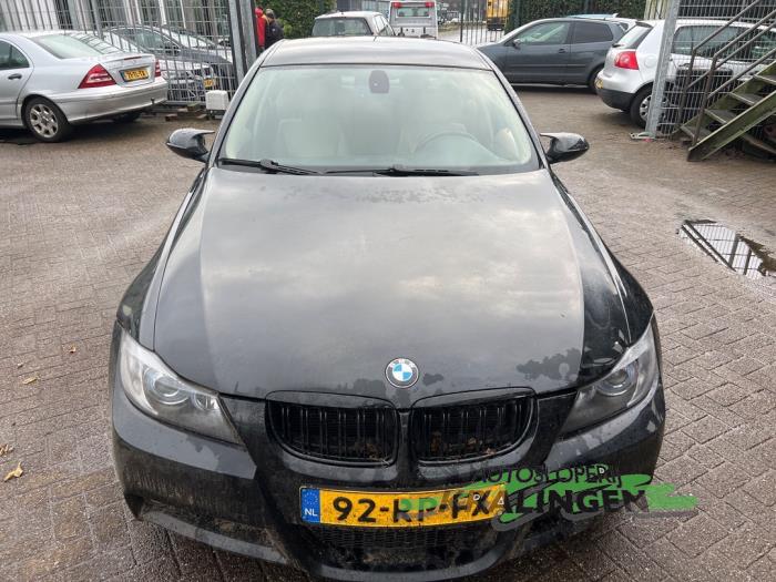 BMW 3 serie 325i 24V Schadevoertuig (2005, Zwart)