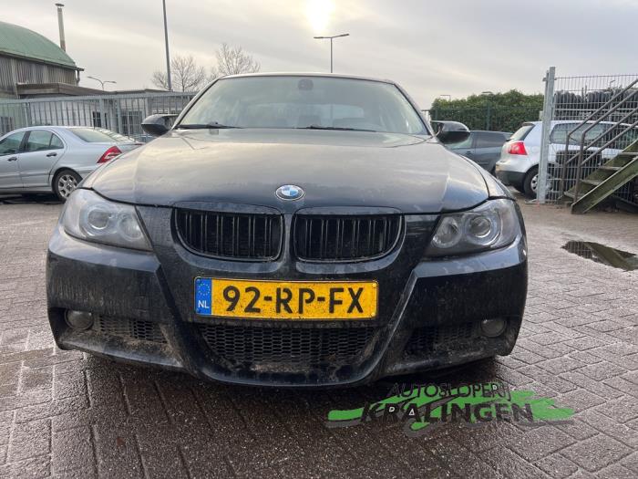 BMW 3 serie 325i 24V Schadevoertuig (2005, Zwart)