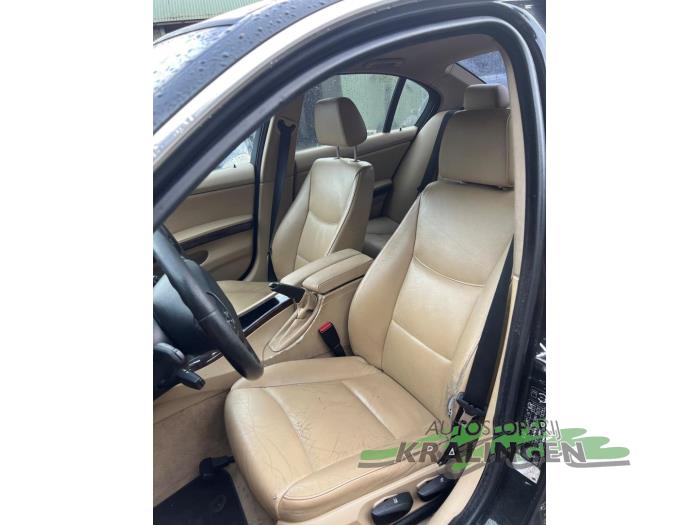 BMW 3 serie 325i 24V Schadevoertuig (2005, Zwart)