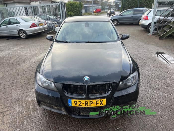 BMW 3 serie 325i 24V Schadevoertuig (2005, Zwart)