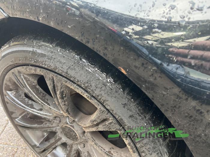 BMW 3 serie 325i 24V Schadevoertuig (2005, Zwart)