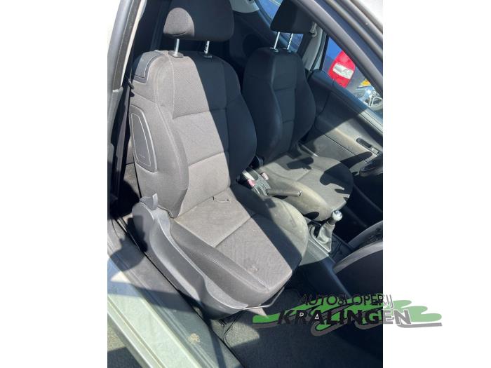 Peugeot 207/207+ 1.4 16V VTi Sloopvoertuig (2009, Grijs)