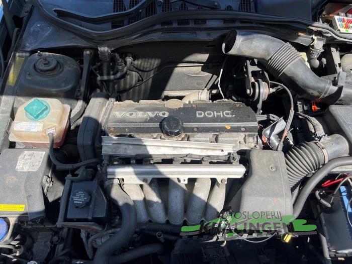 Volvo 850 Estate 2.0i 10V Sloopvoertuig (1996, Groen)