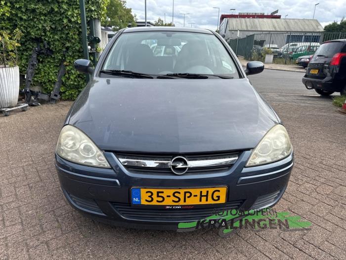 Opel Corsa C 1.2 16V Twin Port Skrotfordon (2006, GRIJS)