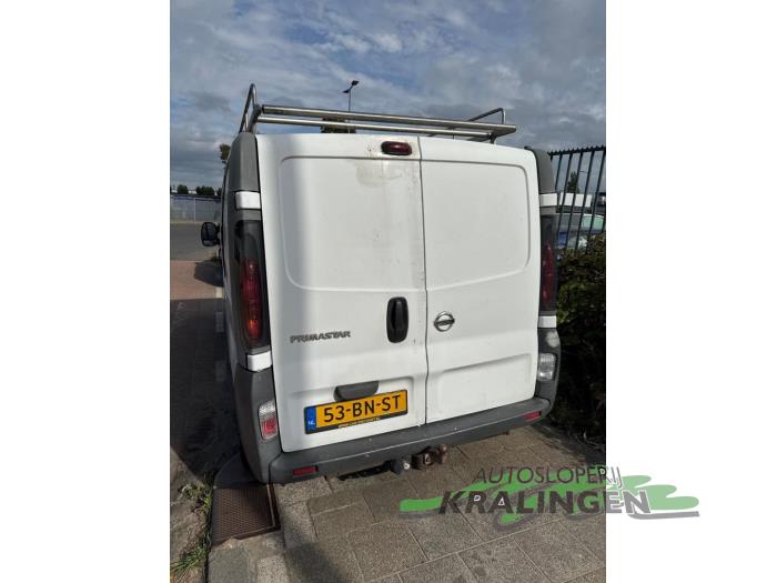 Nissan Primastar 1.9 dCi 80 Schadevoertuig (2004, Graniet)