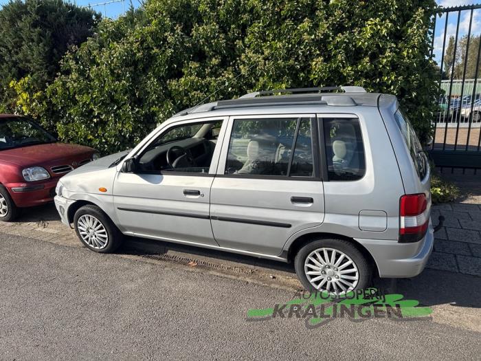 Mazda Demio 1.3 16V Schadevoertuig (1999, Grijs)
