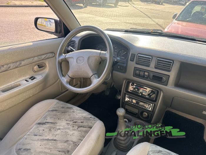 Mazda Demio 1.3 16V Schadevoertuig (1999, Grijs)