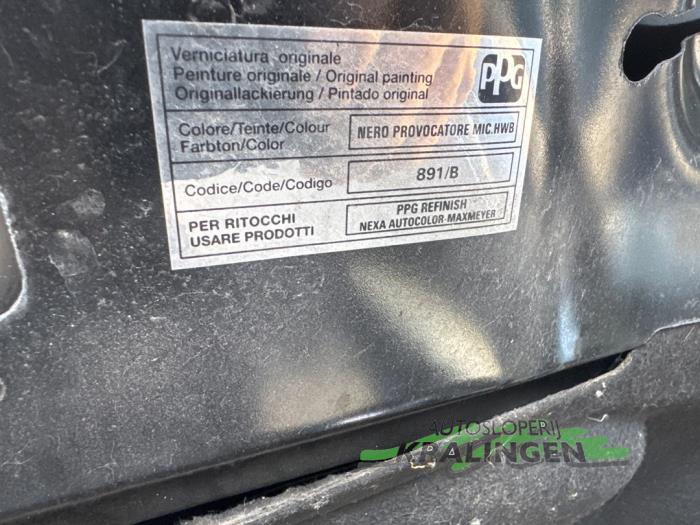 Fiat Grande Punto 1.4 T-Jet 16V Schadevoertuig (2008, Zwart)