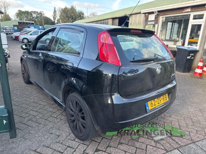 Fiat Grande Punto 1.4 T-Jet 16V Schadevoertuig (2008, Zwart)