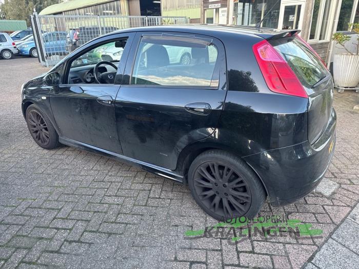 Fiat Grande Punto 1.4 T-Jet 16V Schadevoertuig (2008, Zwart)