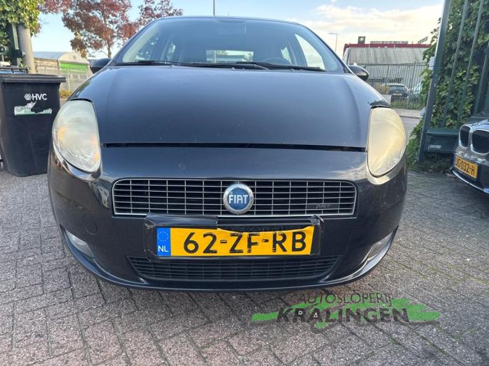 Fiat Grande Punto 1.4 T-Jet 16V Schadevoertuig (2008, Zwart)