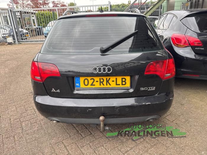 Audi A4 Avant 3.0 TDI V6 24V Quattro Sloopvoertuig (2005, Zwart)