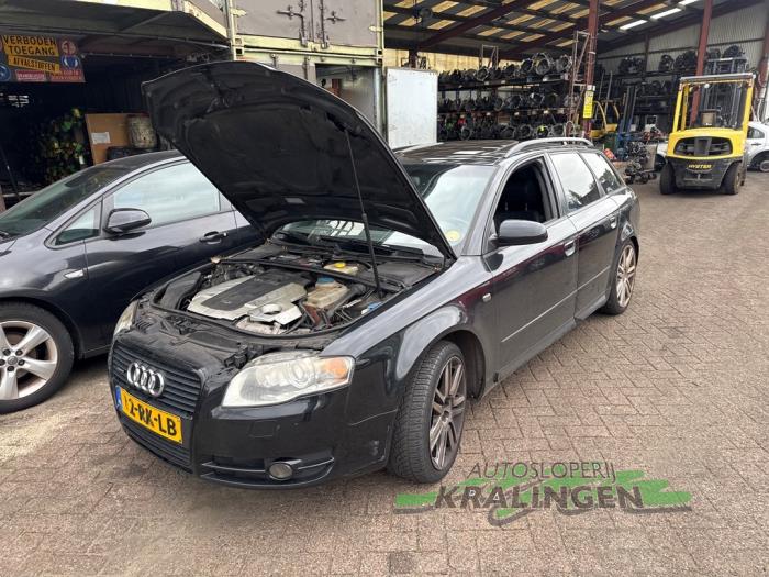 Audi A4 Avant 3.0 TDI V6 24V Quattro Sloopvoertuig (2005, Zwart)
