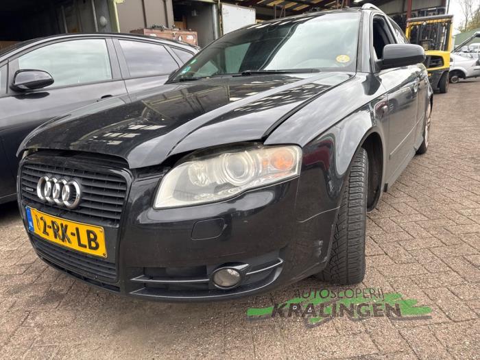 Audi A4 Avant 3.0 TDI V6 24V Quattro Sloopvoertuig (2005, Zwart)