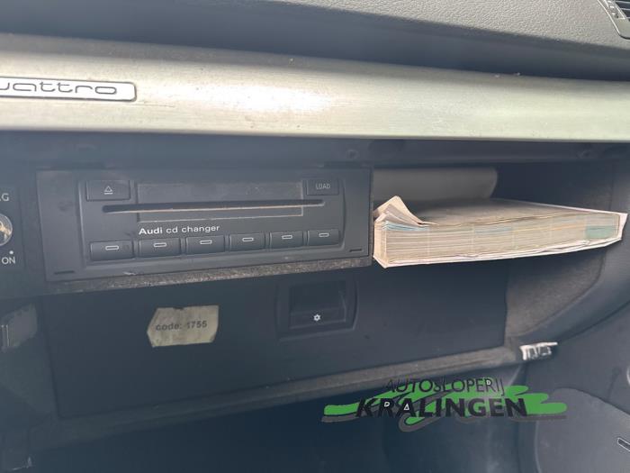 Audi A4 Avant 3.0 TDI V6 24V Quattro Sloopvoertuig (2005, Zwart)