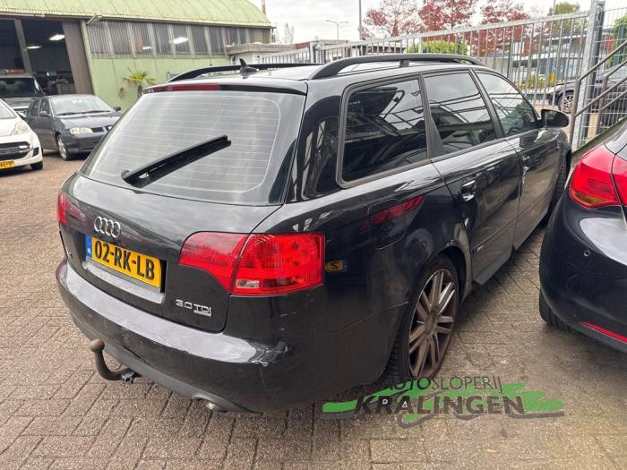 Audi A4 Avant 3.0 TDI V6 24V Quattro Sloopvoertuig (2005, Zwart)