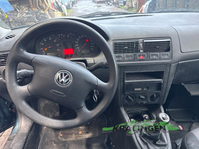 Volkswagen Golf IV 1.6 16V Sloopvoertuig (2001, Groen)