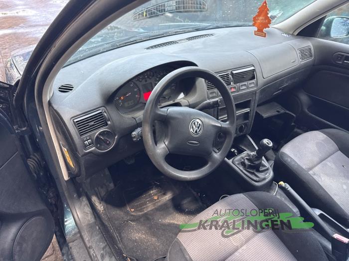 Volkswagen Golf IV 1.6 16V Sloopvoertuig (2001, Groen)