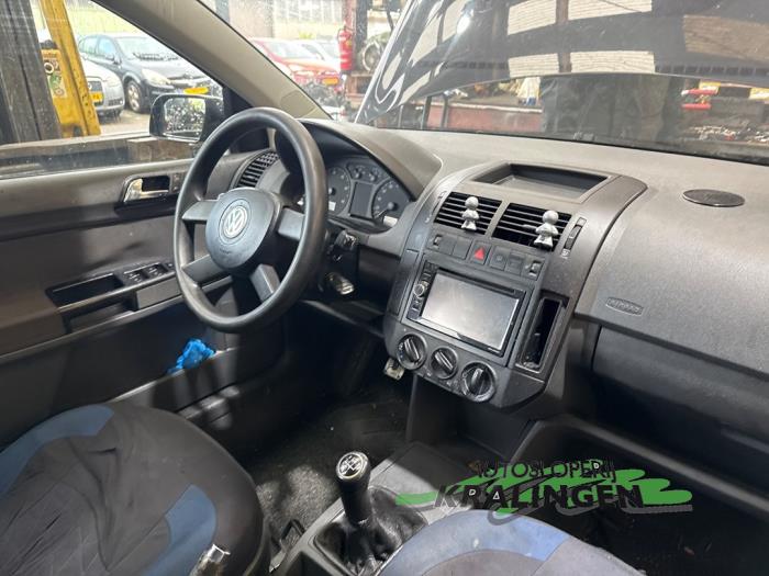 Volkswagen Polo IV 1.2 12V Sloopvoertuig (2003, Zwart)