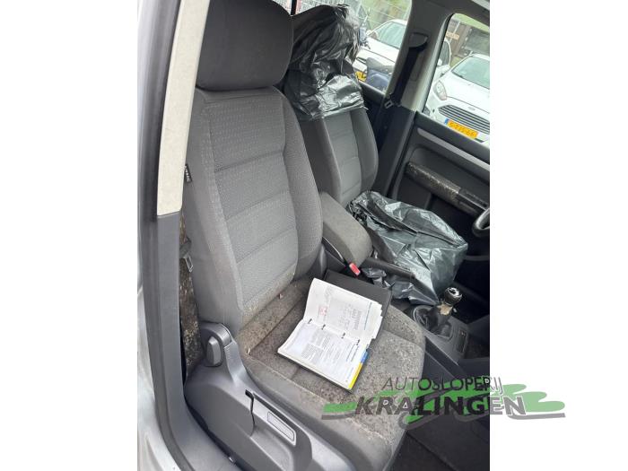 Volkswagen Touran 1.6 FSI 16V Schadevoertuig (2005, Grijs)