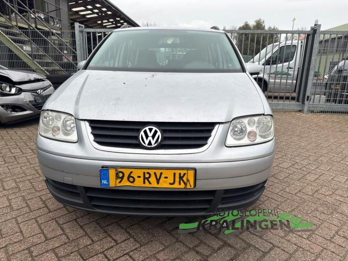 Volkswagen Touran 1.6 FSI 16V Schadevoertuig (2005, Grijs)