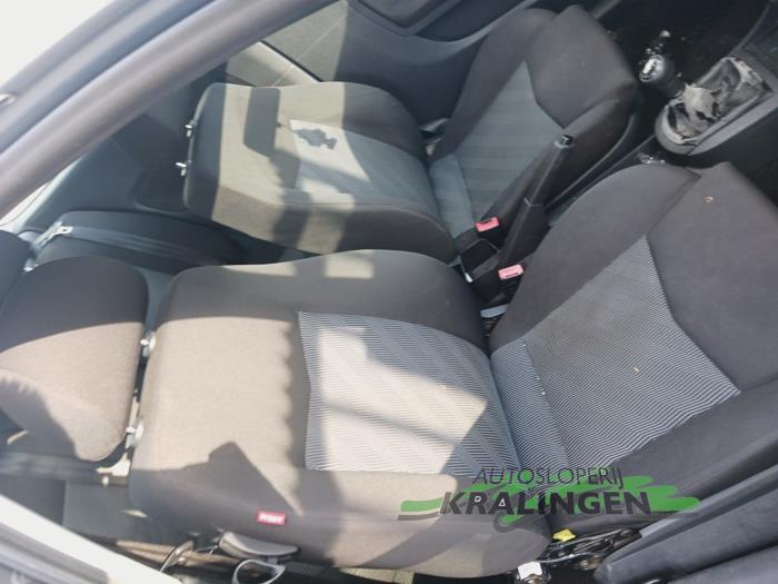 Seat Ibiza III 1.4 16V 75 Schadevoertuig (2005, Grijs)