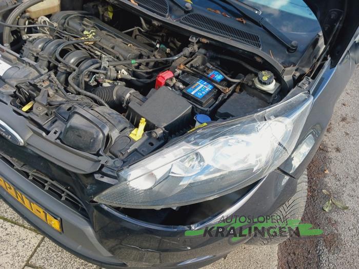 Ford Fiesta 6 1.25 16V Sloopvoertuig (2011, Zwart)