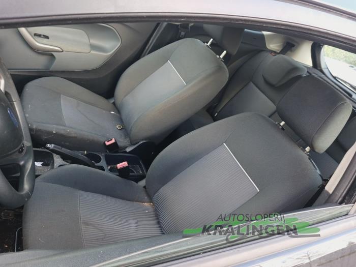 Ford Fiesta 6 1.25 16V Sloopvoertuig (2011, Zwart)