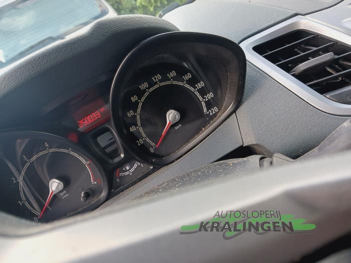 Ford Fiesta 6 1.25 16V Sloopvoertuig (2011, Zwart)