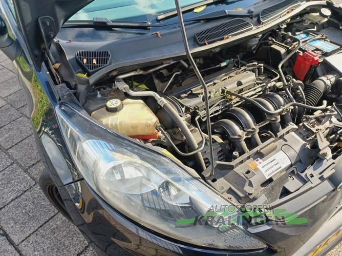 Ford Fiesta 6 1.25 16V Sloopvoertuig (2011, Zwart)