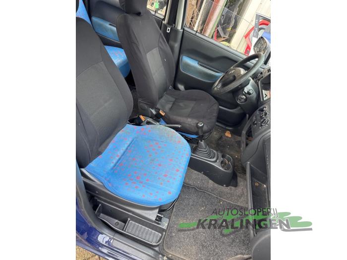 Opel Agila 1.0 12V Sloopvoertuig (2003, Blauw)