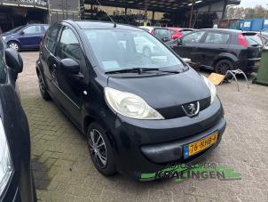 Peugeot 107 1.0 12V  (Schade)