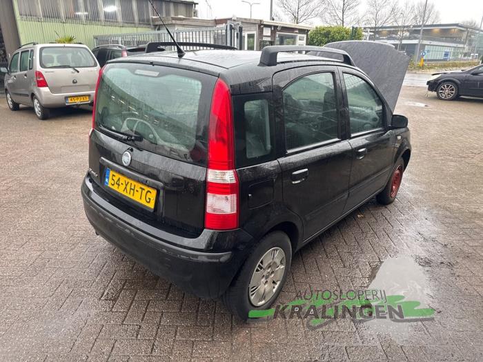 Fiat Panda 1.2 Fire Schadevoertuig (2007, Zwart)