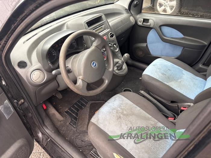 Fiat Panda 1.2 Fire Schadevoertuig (2007, Zwart)