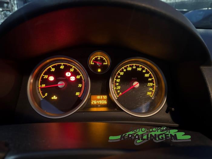 Opel Astra H 1.6 16V Twinport Schadevoertuig (2004, Grijs)