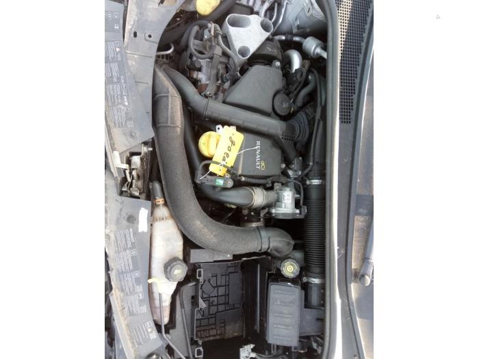 Renault Clio III 1.5 dCi FAP Skrotfordon (2011, GRIJS)