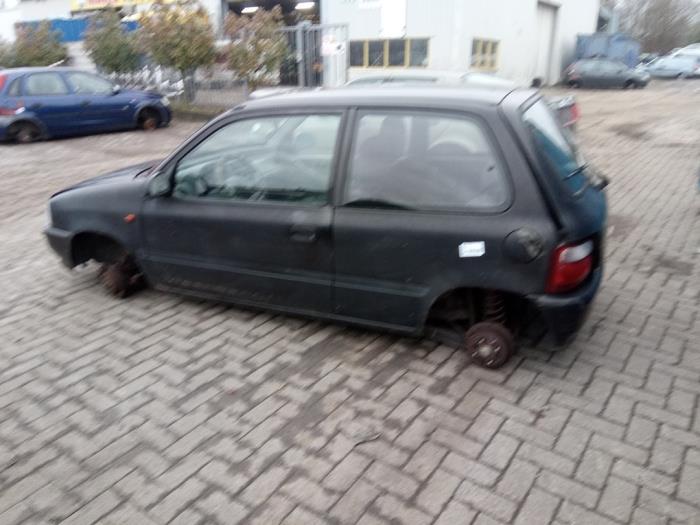 Suzuki Alto 1.0 16V Sloopvoertuig (2001, Zwart)
