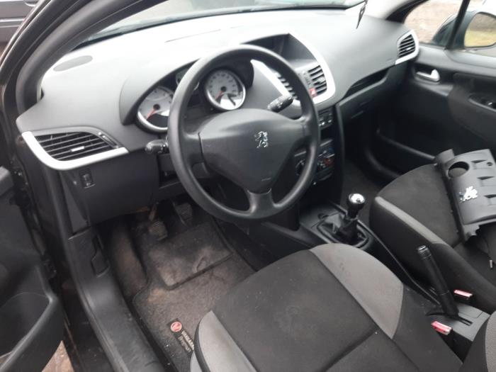 Peugeot 207 SW 1.4 16V Vti Sloopvoertuig (2008, Zwart)