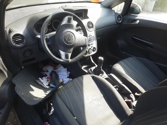 Opel Corsa D 1.2 16V Sloopvoertuig (2008, Zwart)