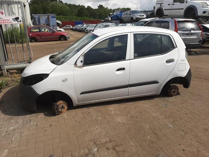 Hyundai i10 1.1i 12V Skrotfordon (2009, WIT)