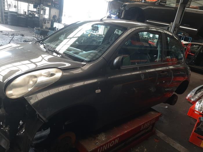 Nissan Micra 1.2 16V Sloopvoertuig (2005, Grijs)