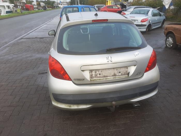 Peugeot 207/207+ 1.6 16V VTi Sloopvoertuig (2007, Grijs)