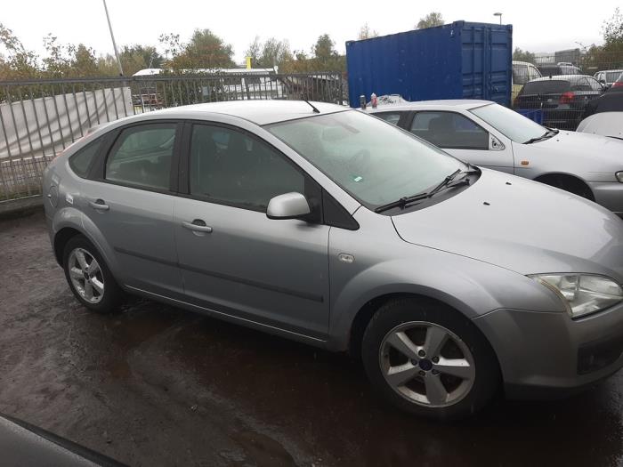 Ford Focus 2 1.6 16V Sloopvoertuig (2005, Grijs)