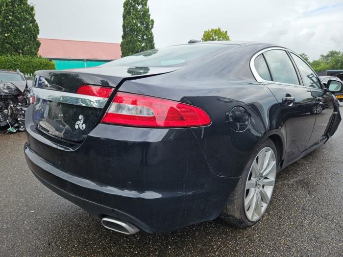 Jaguar XF 3.0 D V6 24V Sloopvoertuig (2009, Zwart)