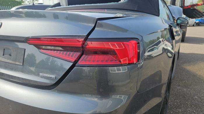 Audi A5 Cabrio 3.0 TDI V6 24V Quattro Sloopvoertuig (2017, Grijs)