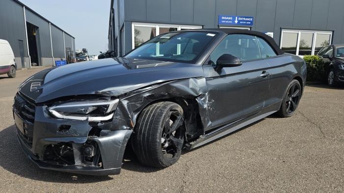 Audi A5 Cabrio 3.0 TDI V6 24V Quattro Sloopvoertuig (2017, Grijs)