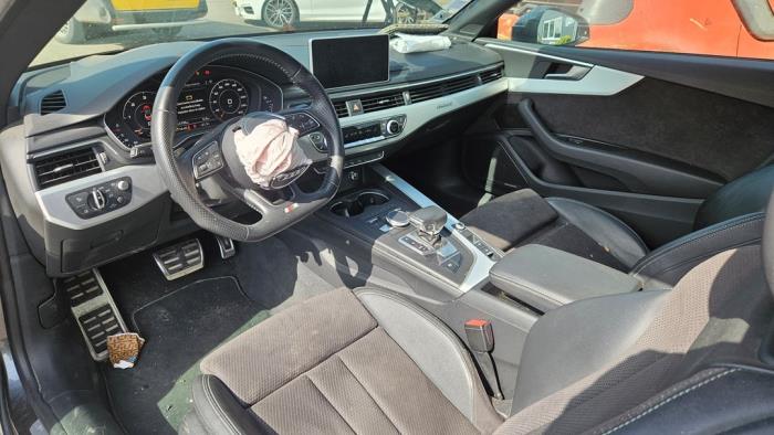 Audi A5 Cabrio 3.0 TDI V6 24V Quattro Sloopvoertuig (2017, Grijs)