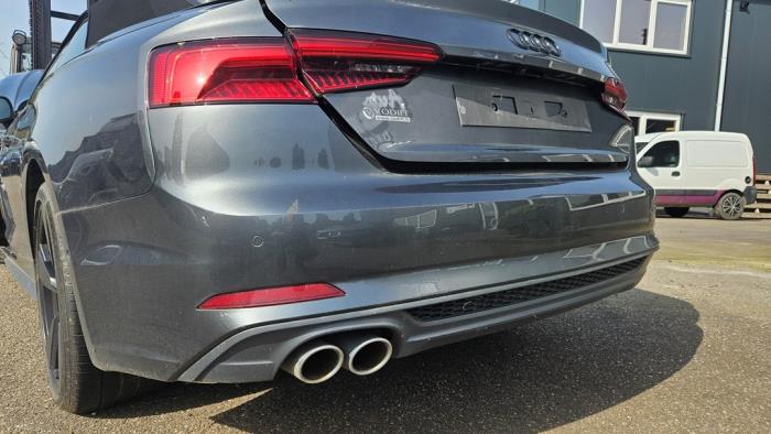 Audi A5 Cabrio 3.0 TDI V6 24V Quattro Sloopvoertuig (2017, Grijs)