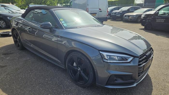 Audi A5 Cabrio 3.0 TDI V6 24V Quattro Sloopvoertuig (2017, Grijs)