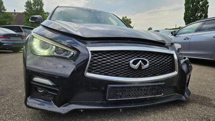 Infiniti Q50 3.5 V6 24V 50 Hybrid AWD Skrotfordon (2014, ZWART)